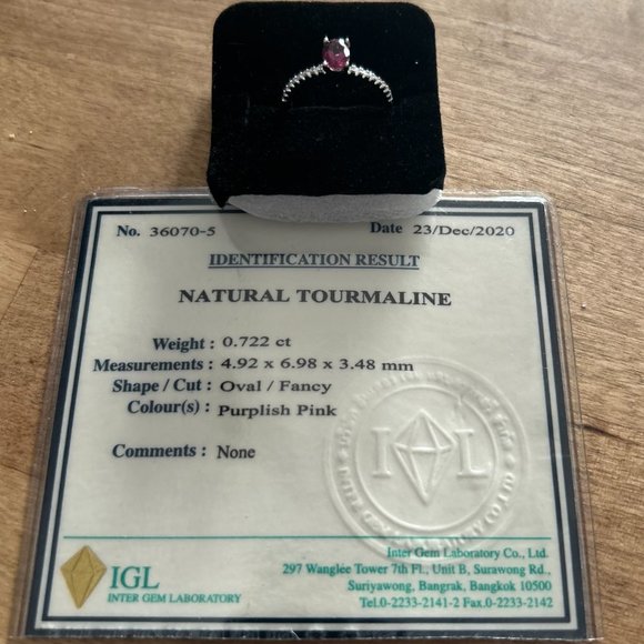 Certified Natural Tourmaline - 0.722 carat gemstone 18kt Gold & Silver Ring - Picture 5 of 5